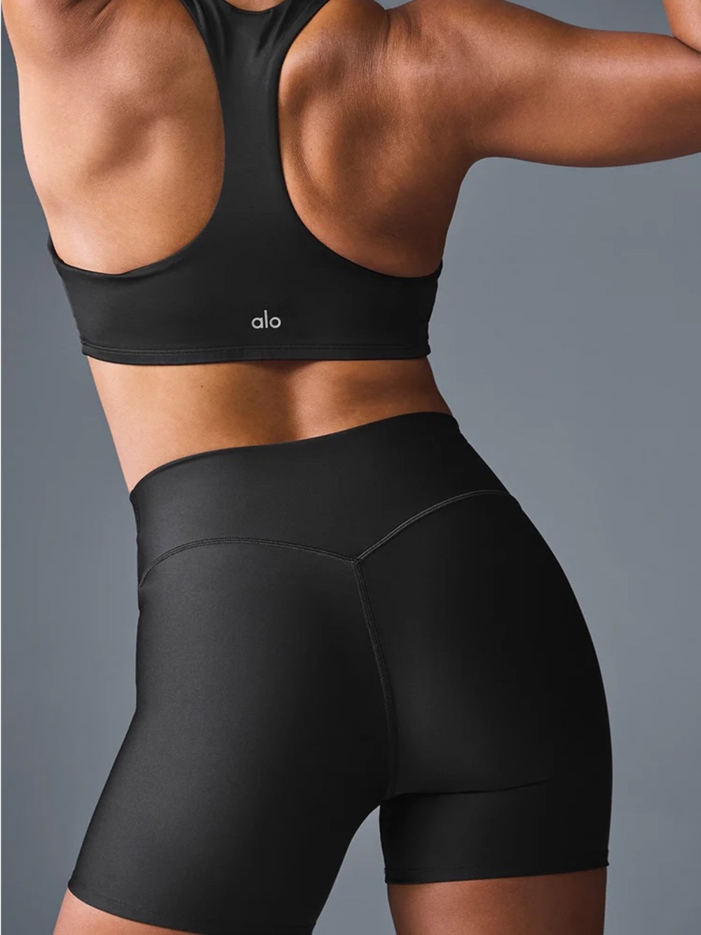 ALO Yoga Airlift Energy Short Black